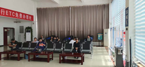 家用按摩椅有必要买吗安全吗视频（按摩椅适合家用吗）